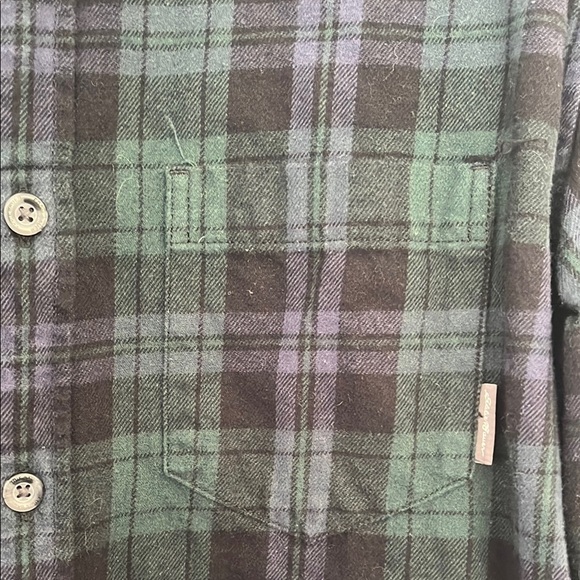 Eddie Bauer Men's Green Plaid Shirt Medium - Picture 5 of 9